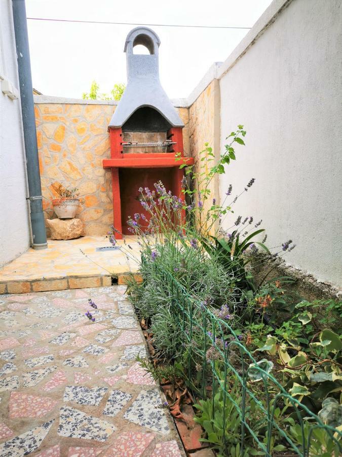 Apartmani Franciska Rab Town Extérieur photo