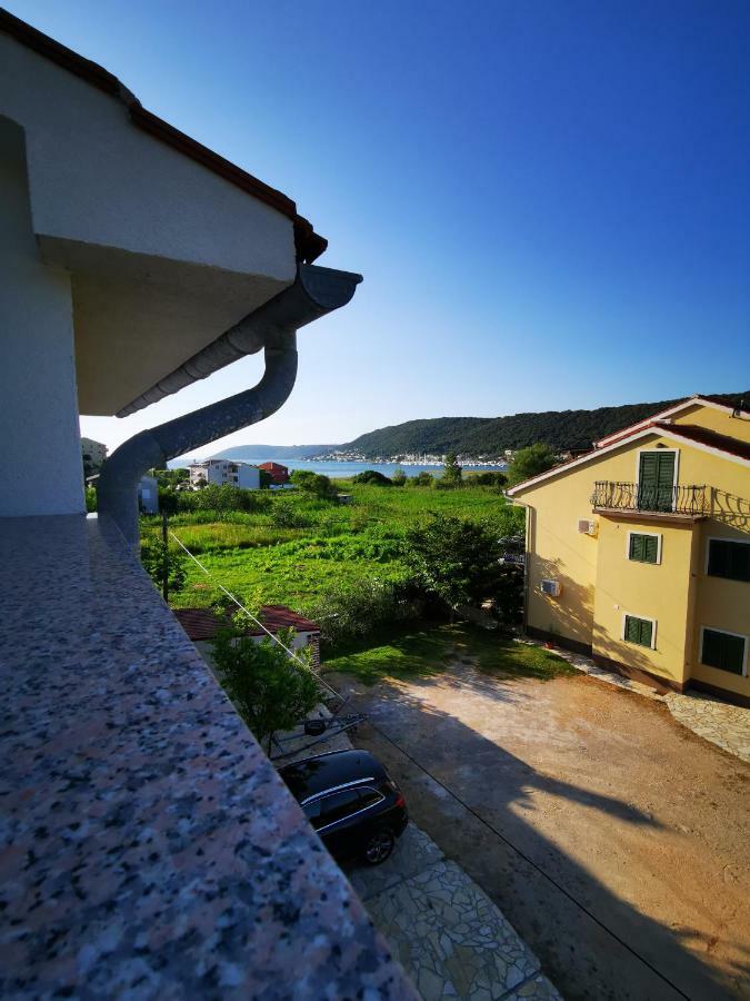 Apartmani Franciska Rab Town Extérieur photo